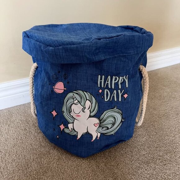 Toy Storage Basket and Play Mat - Picture 1 of 2